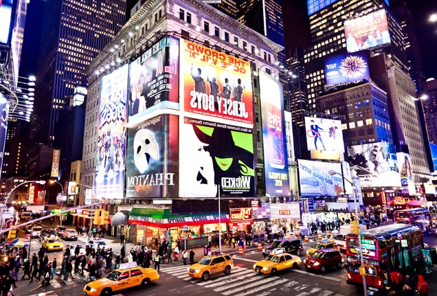 Times Square: New York's busiest and busiest crossroads