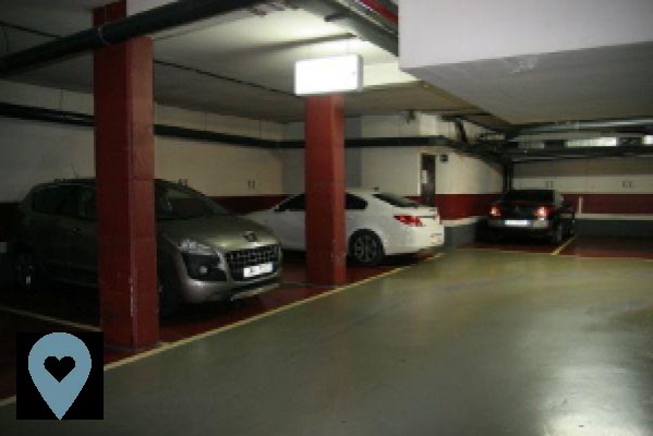 Parque de estacionamento de Nápoles: onde estacionar o seu carro em Nápoles