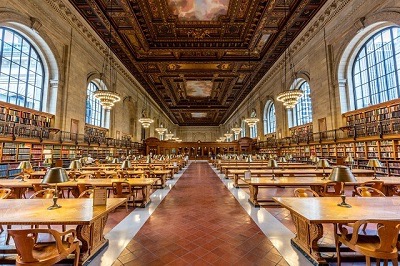 Biblioteca pubblica di New York: un luogo culturale maestoso