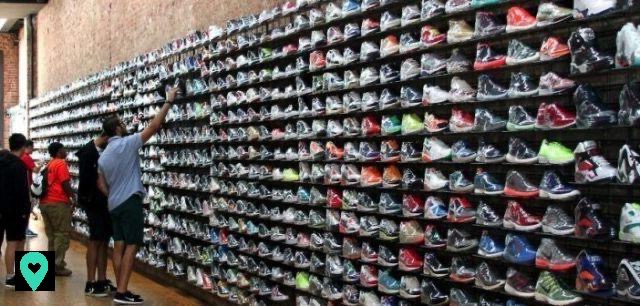 let down Equip Sincerity 🏙️ Where to buy a pair of converse in New York? Here are the best addresses