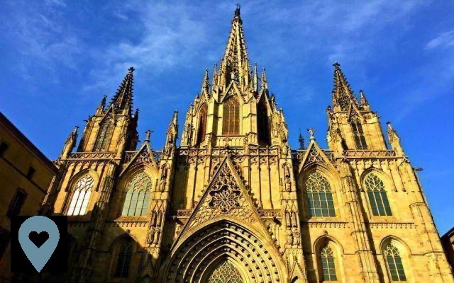 Catedral de Barcelona en el Barrio Gótico
